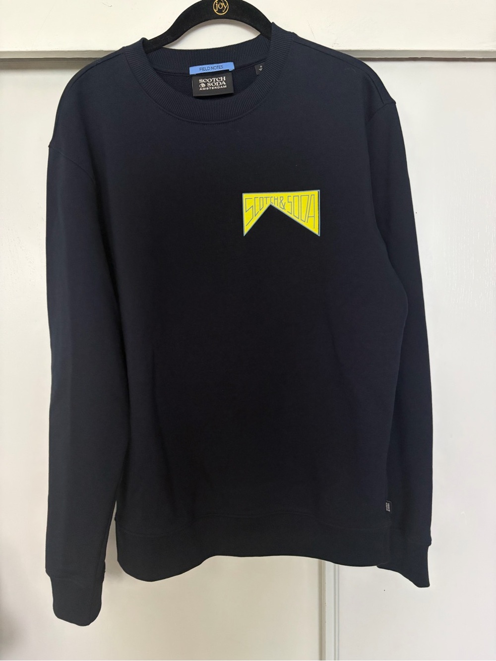 Mens NWOT Scotch & Soda Navy Crewneck Sweatshirt with Yellow Chest Logo